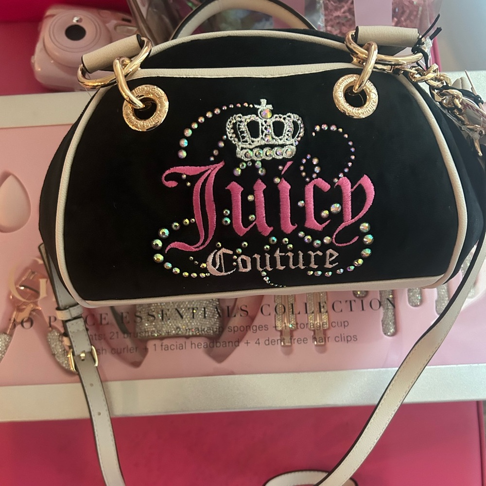 Juicy Couture Y2K Velour Purse with rhinestone bling Embellishment + wallet NWT